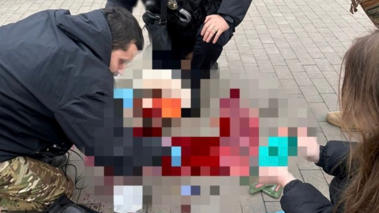 Žena ozlijeđena u ruskom napadu dronovima na Kijev umrla u bolnici