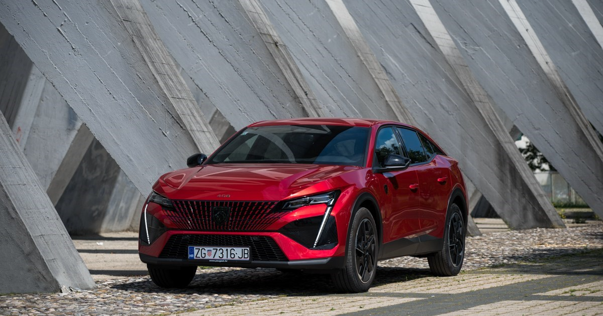 Testirali smo prestižni crossover iz Peugeota: 408 je prozor u novu klasu