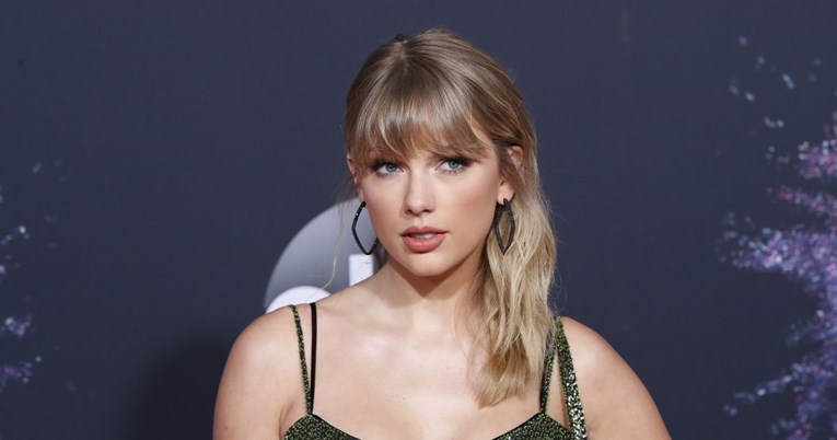 Fanovi Taylor Swift podnijeli tužbu zbog kaosa s ulaznicama s cijenom i do 250.000 kn
