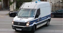 Policija pronašla maloljetnika koji je u Osijeku ukrao auto i skrivio nesreću