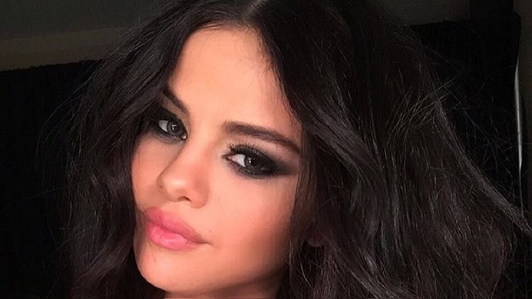 Selena Gomez poslala privatnu poruku Zuckerbergu: "Imamo ozbiljan problem"