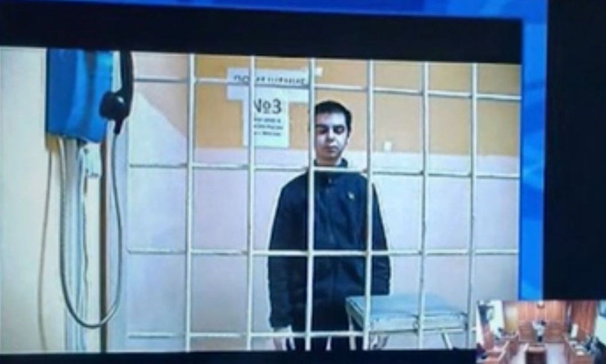 "Sanjam dan kad ću te zagrliti": Ruski tinejdžeri završavaju u zatvoru zbog otpora