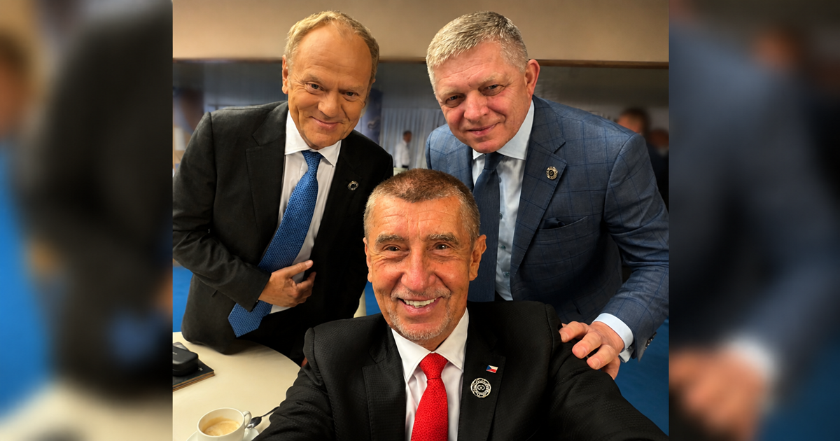 Trojica europskih premijera snimila selfie. Fico: Tri mušketira čekaju četvrtog