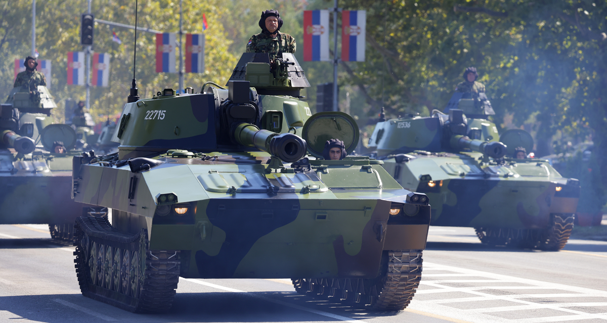 Ceste u Beogradu oštećene tijekom vojne parade