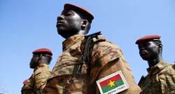 U napadu džihadista u Burkini Faso poginula najmanje 33 vojnika