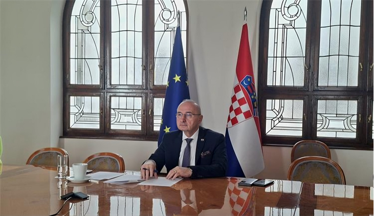 Grlić Radman na konferenciji: Hrvatska je duboko zabrinuta zbog krize na Bliskom istoku
