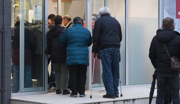 Šefica stranke Hoćemo pravedno: I Crnogorci imaju više mirovine od nas