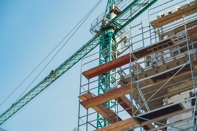 Na gradilištu u Zadru poginuo radnik