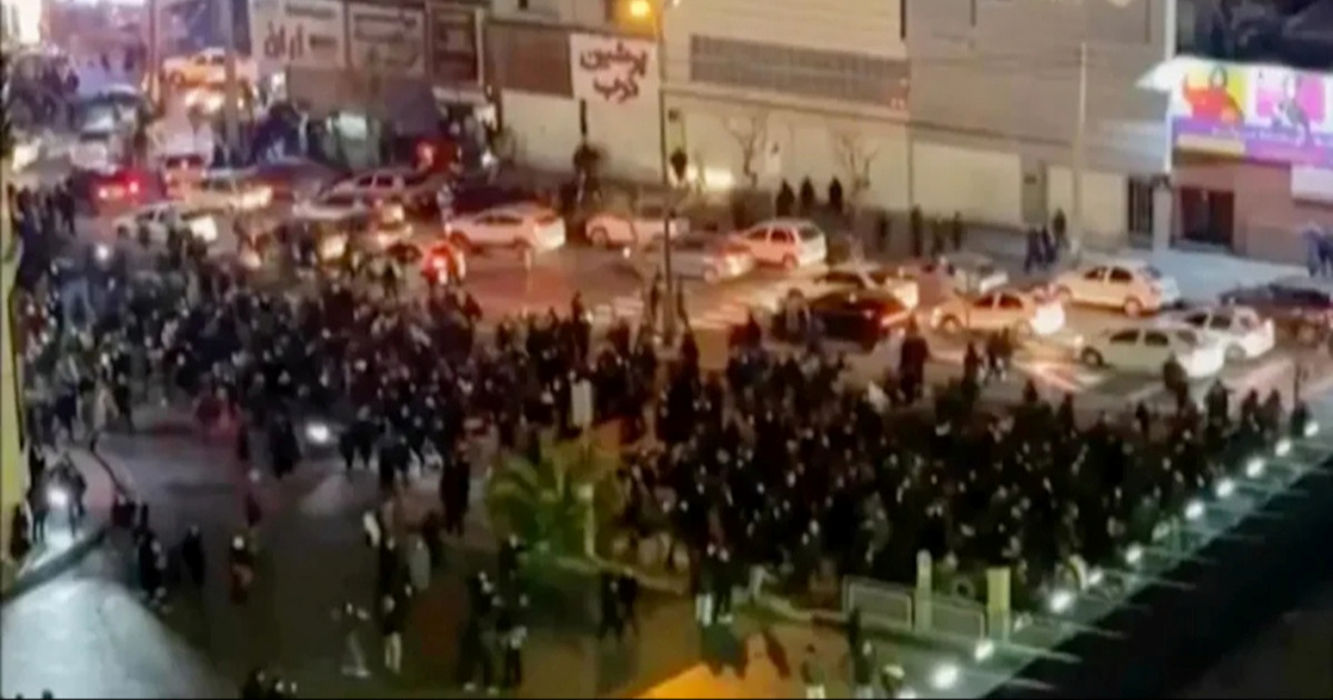 Iranka pobjegla iz Teherana: "Garda svima puca u glavu"