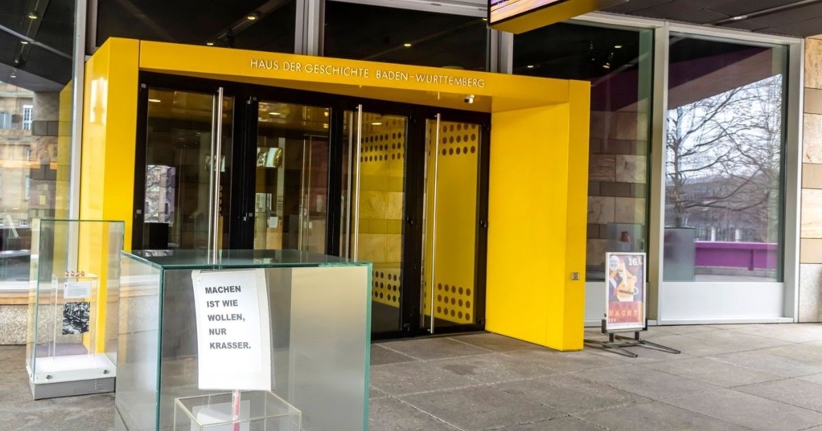 Muzej u Stuttgartu organizira golo razgledavanje izložbe o povijesti kupališta