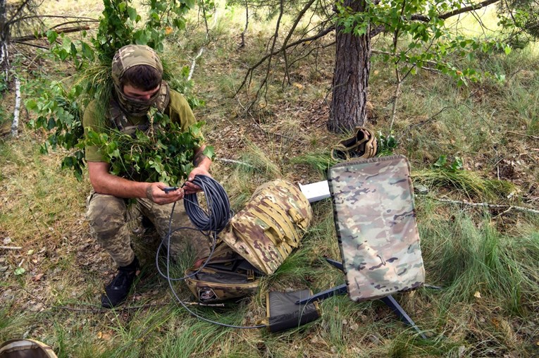 Ruski propagandist: SAD može Ukrajincima uskratiti Starlink. To bi ih oslabilo