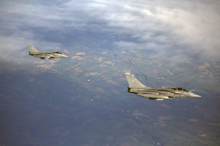 Ukrajina od Francuske kupila 16 borbenih aviona Rafale. Objavljeni detalji