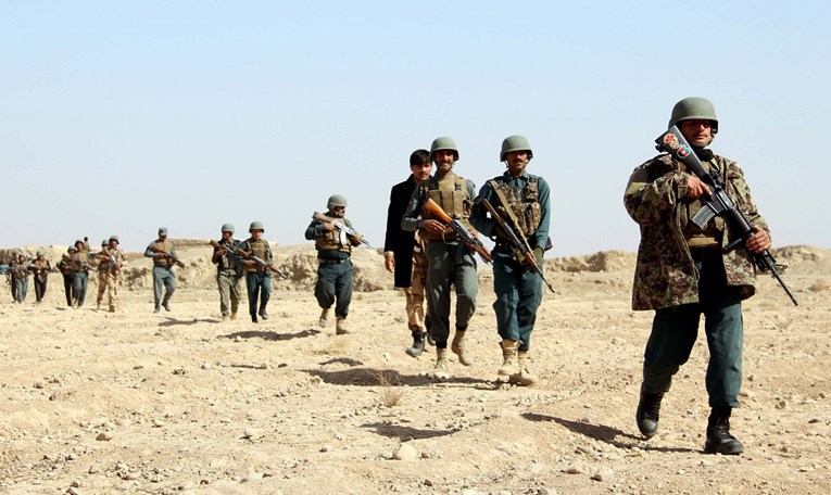 18 afganistanskih policajaca ubijeno u talibanskoj zasjedi