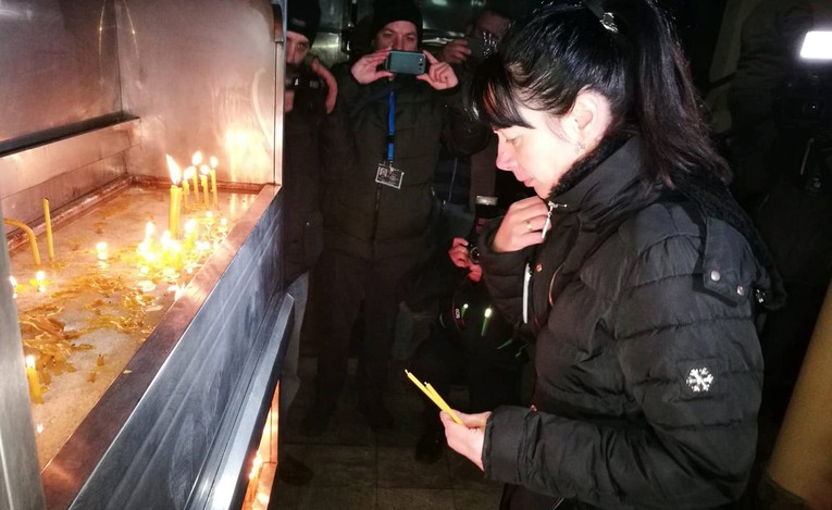 Policija pred crkvom u Banjoj Luci rastjerala prosvjednike iz Pravde za Davida