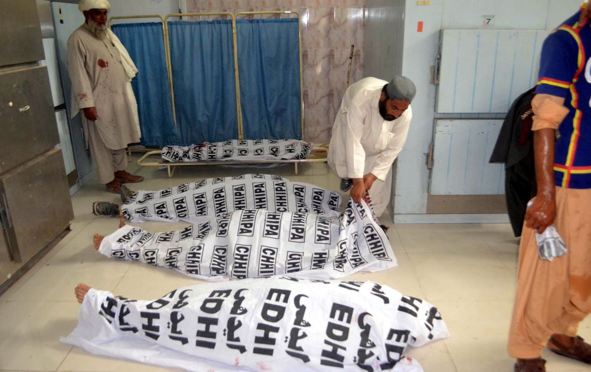 U napadu bombaša samoubojice na izborni skup u Pakistanu najmanje 128 mrtvih