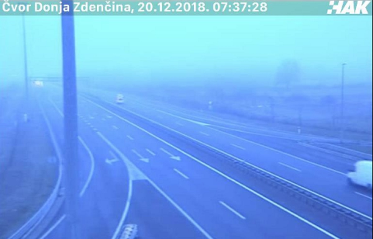 Ceste su mokre i skliske, HAK upozorava na maglu