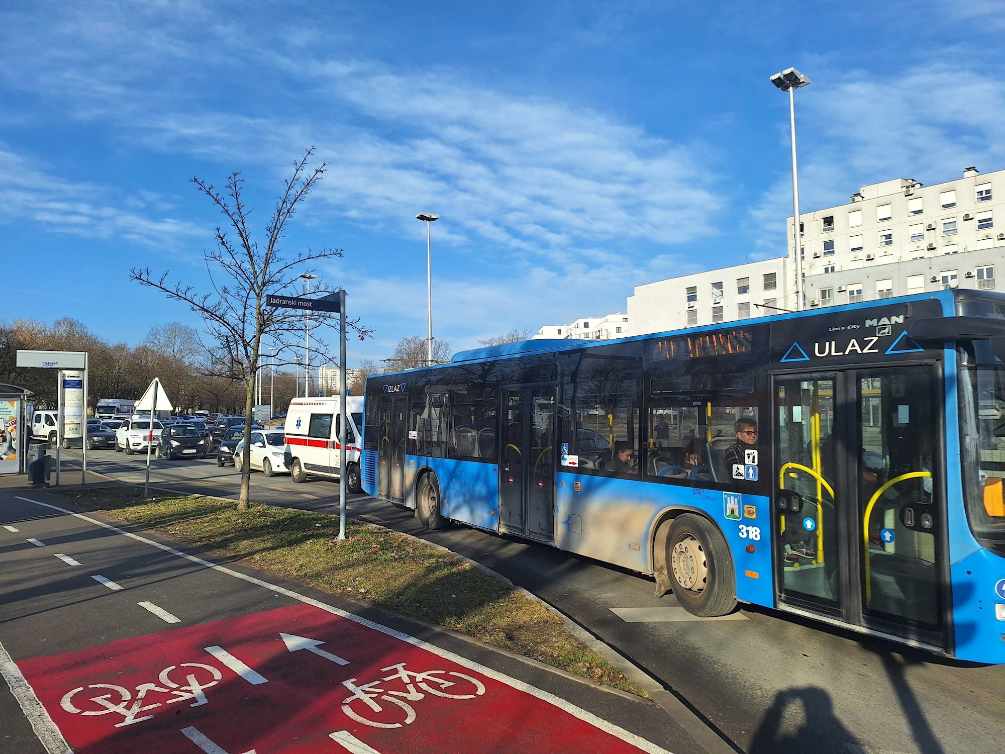 Prometni kolaps u Zagrebu: Horvaćanska zakrčena zbog radova na Jadranskom mostu