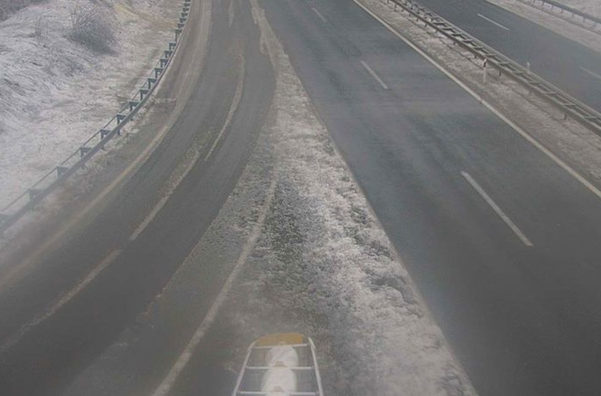 Diljem zemlje mokri i skliski kolnici. U Gorskom kotaru zimski uvjeti