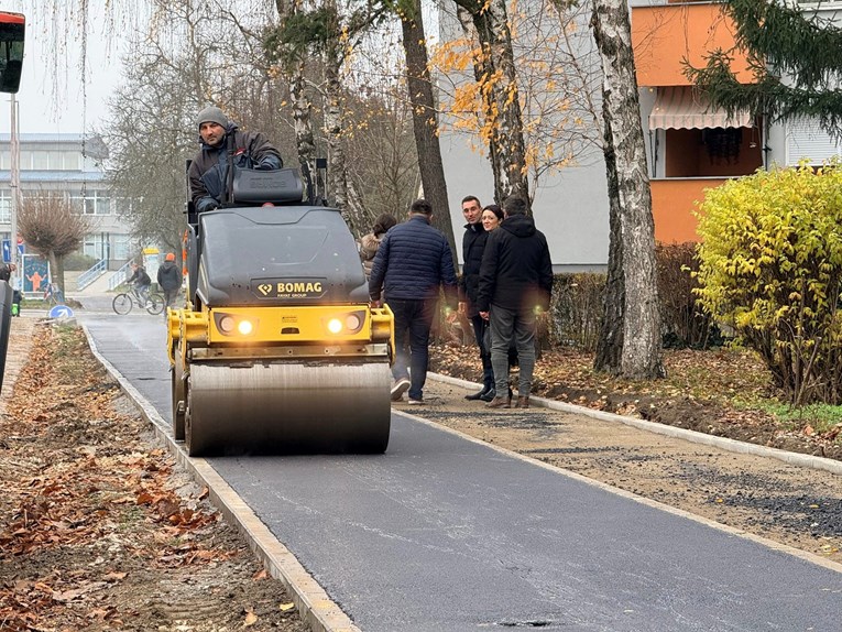U Vinkovcima započela gradnja biciklističkih staza. "Važan korak prema smanjenju gužvi"