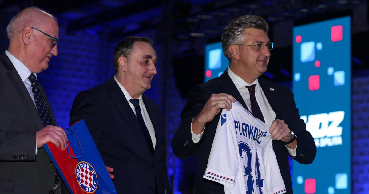 "Nema na more": Tviteraši sprdaju Plenkovića zbog rezultata u Splitu i Rijeci