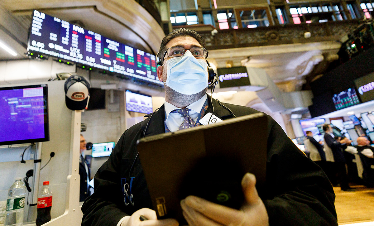 Wall Street oštro pao, moguć drugi val zaraze