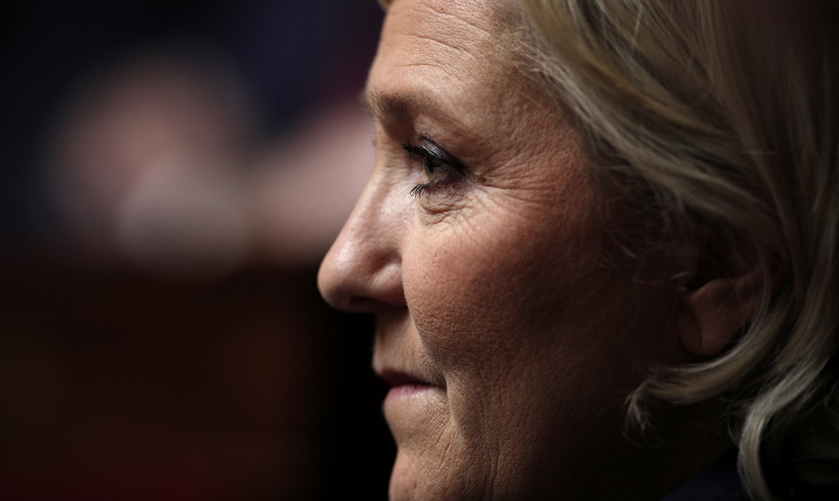 Marine Le Pen od Macrona traži jasan odgovor na probleme prosvjednika