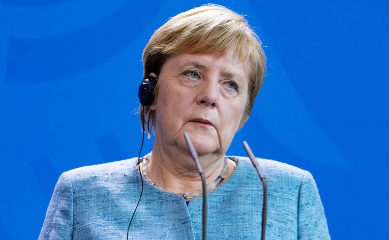 Merkel: Podržavam sankcije Rusiji