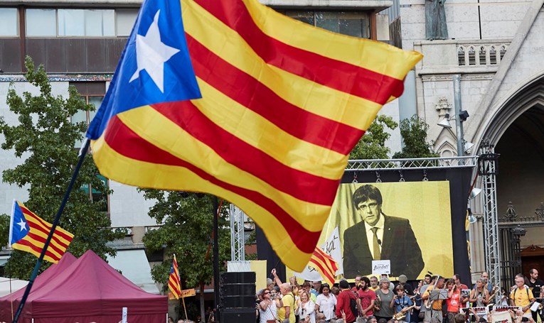 Prije godinu dana održan je referendum za nezavisnost Katalonije. Što je ostalo?