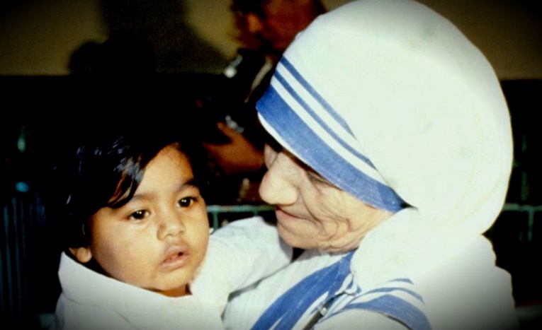 Misionarke Majke Tereze su prodavale bebe