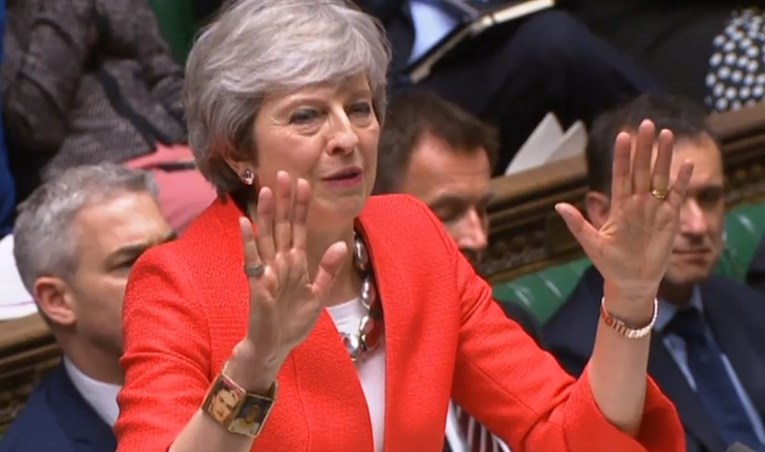 Theresa May: Glasajte za moj dogovor ili možda neće biti Brexita