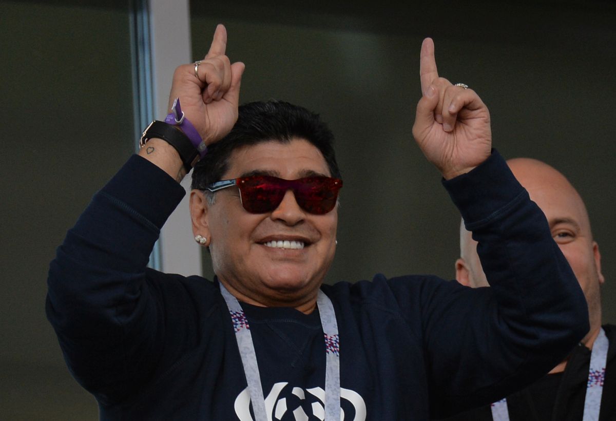 Zabranjeno pušenje za sve, ali ne i za Maradonu