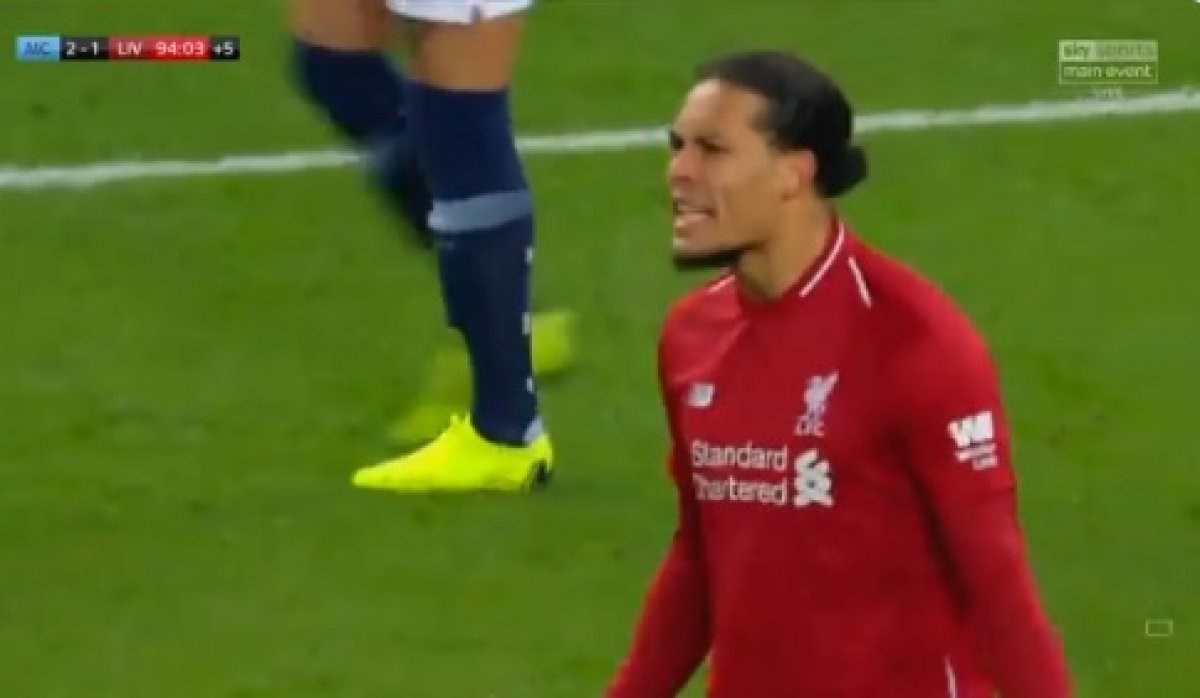 Van Dijk urlao na Lovrena, Klopp u nevjerici ispratio još jednu grešku Hrvata