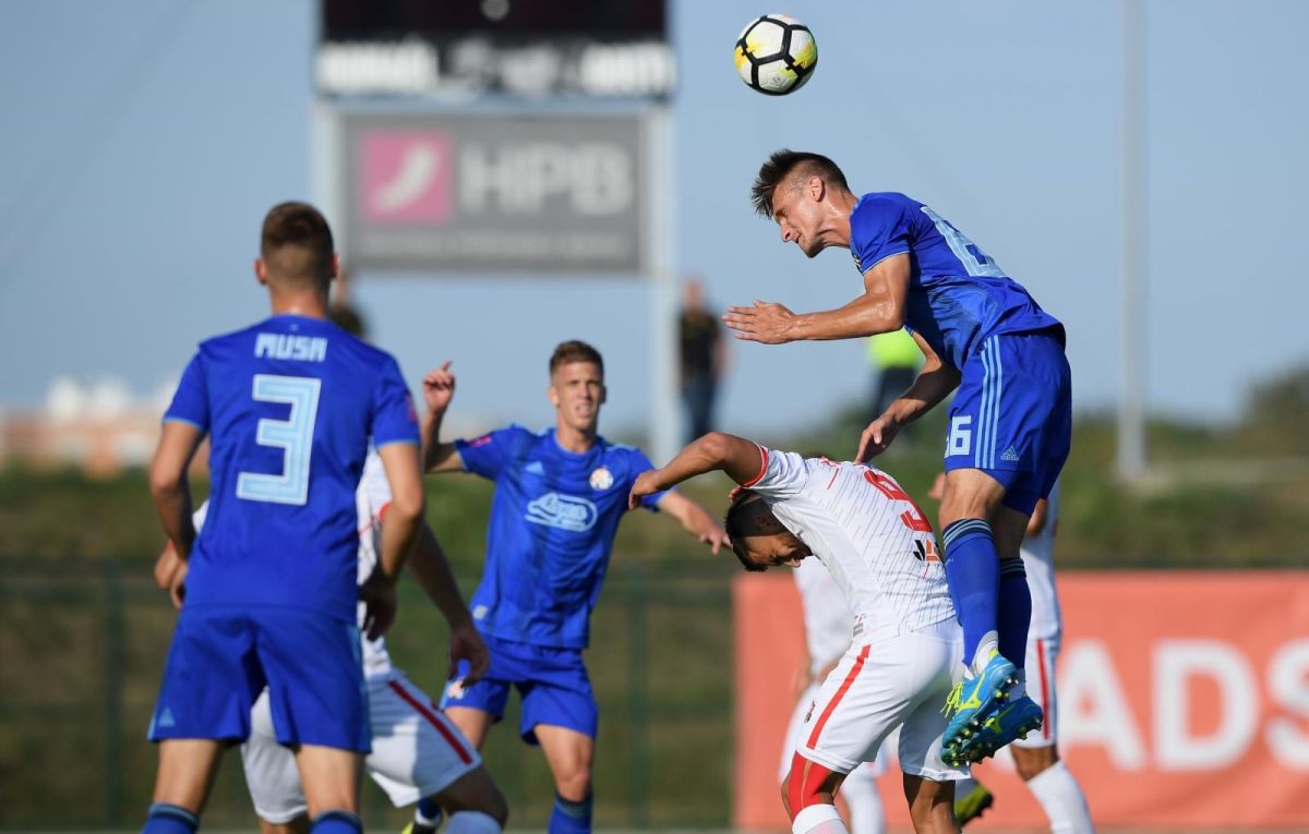 GORICA - DINAMO 0:1 Prvaci s igračem manje slavili protiv Goričana, Olmo junak