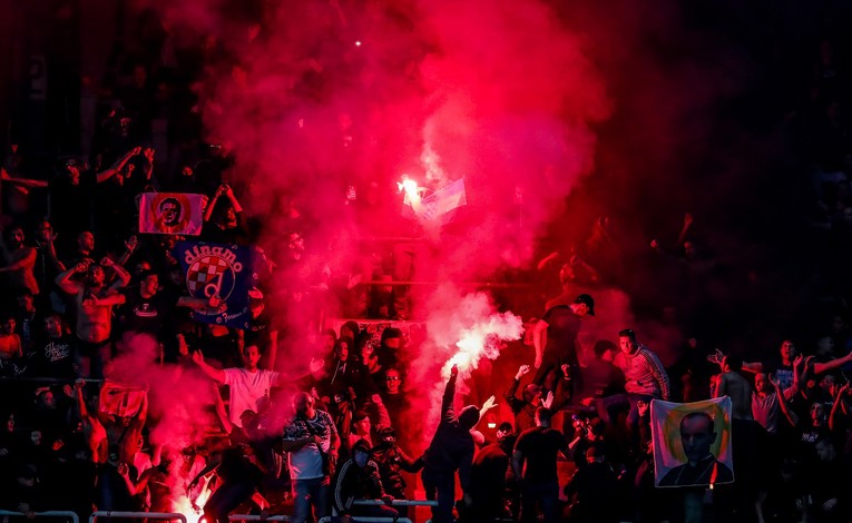 Srpski delegat zatvara Maksimir, ustašku zastavu podignuo navijač iz dijaspore