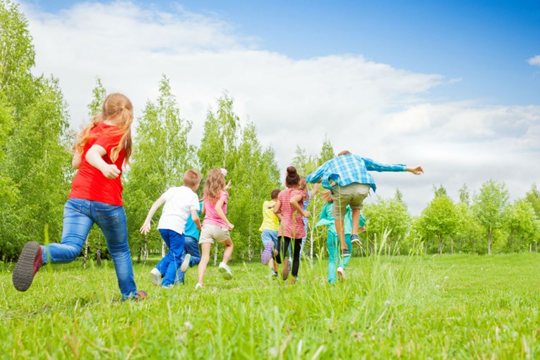 Popis aktivnosti kojima ćete zabaviti djecu izvan kuće
