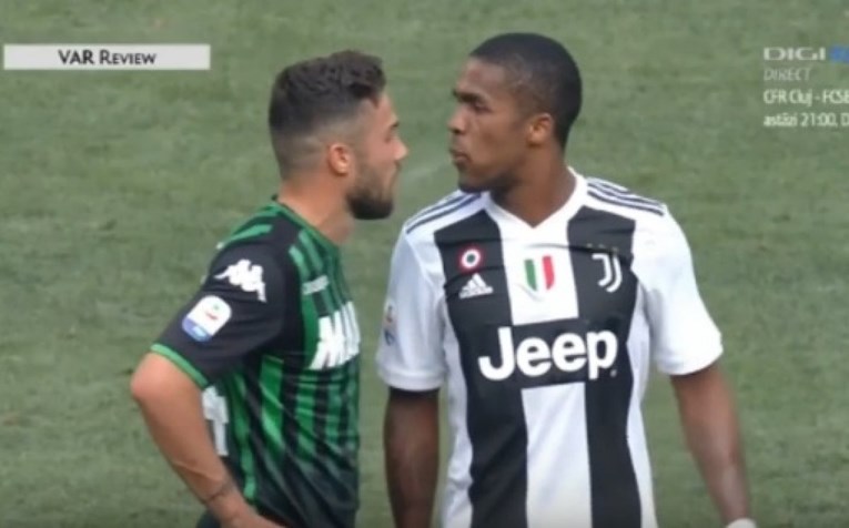 Juventusova zvijezda pljunula suparnika
