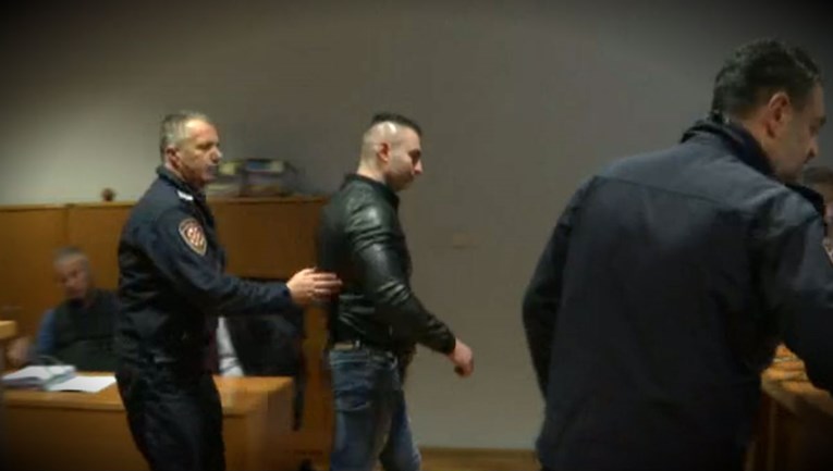 Policija je štitila Kovačevića pri puštanju na slobodu, odvezli su ga kući