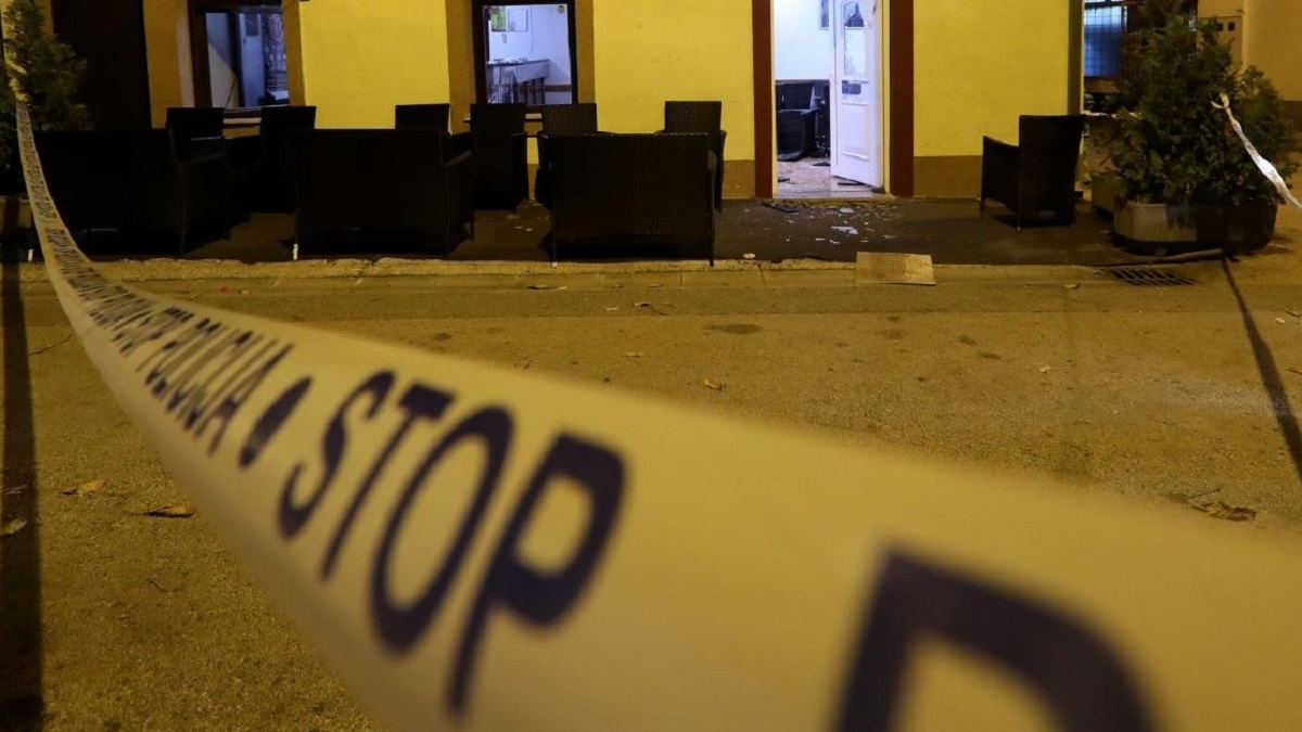 Vrijeđao dvije djevojke ispred kafića u Križevcima pa dobio batine