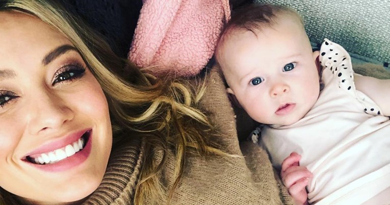 Hilary Duff objavila fotku preslatke četveromjesečne kćerkice: "Ista mama"