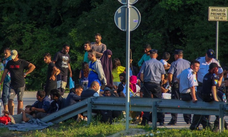 Češka donira BiH milijun eura za kontrolu migranata