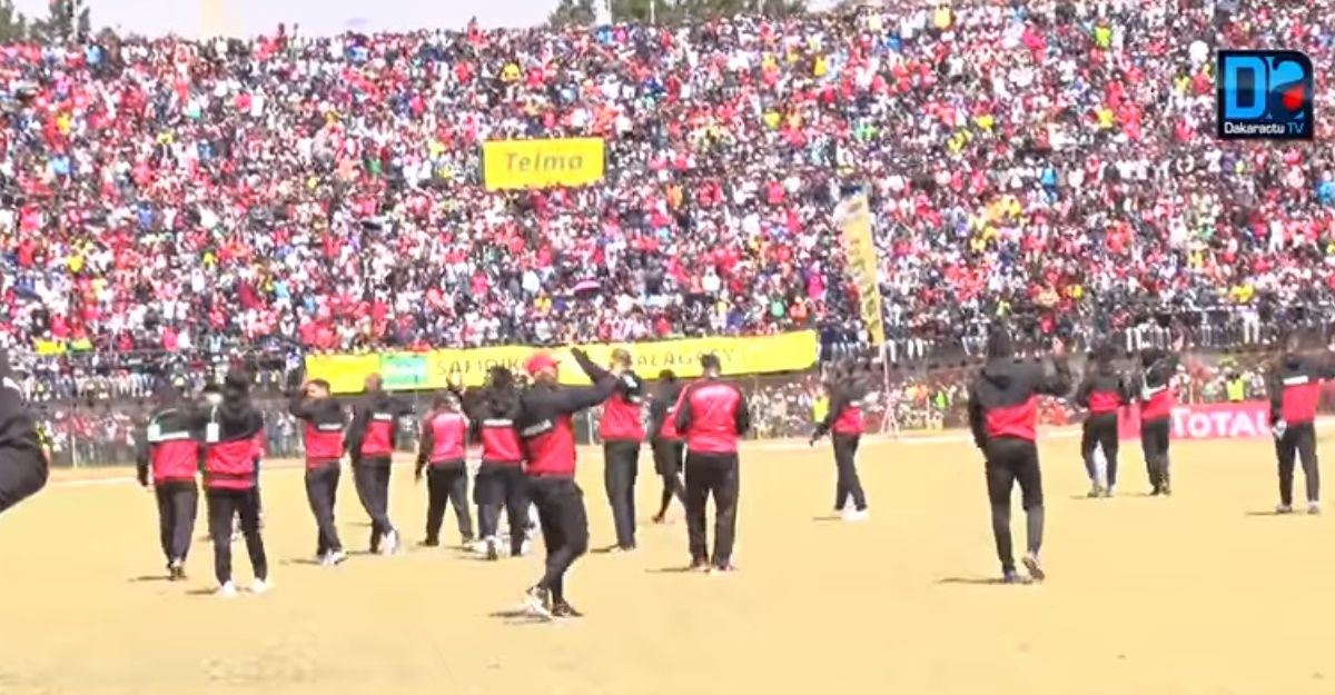 Tragični stampedo u Africi: Utakmica se igrala nakon pogibije navijača