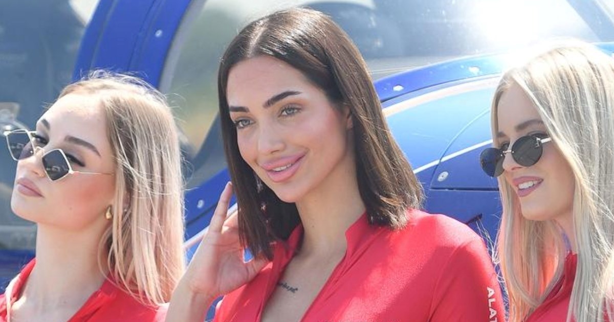 Laura iz Savršenog ukrala poglede na izložbi automobila u Varaždinu