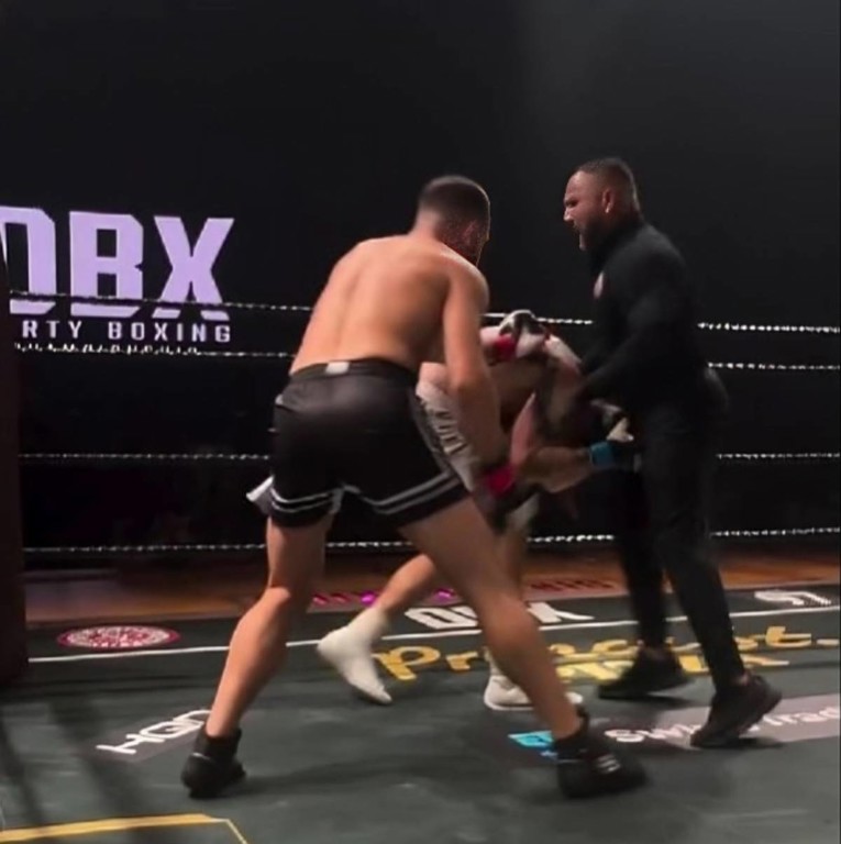 Pogledajte kako je Janičić uništio protivnika za samo 44 sekunde