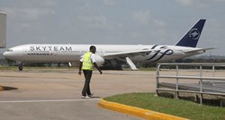 U avionu u Africi umro slijepi putnik pa vlasti iselile naselje oko aerodroma