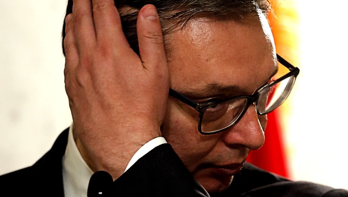 Vučić raspustio parlament i raspisao prijevremene izbore