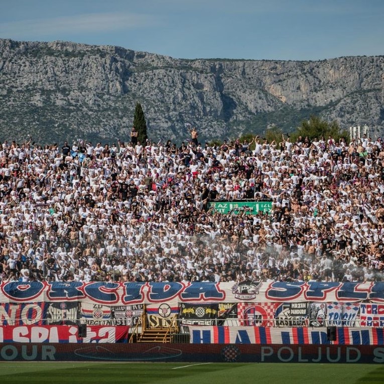 Ovo je lista posjećenosti stadiona ex-Yu klubova. Nitko nije ni blizu Hajduku