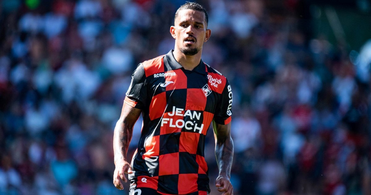 Bivša zvijezda Osijeka zabila prvi put nakon šest godina. Pogledajte golčinu PSG-u