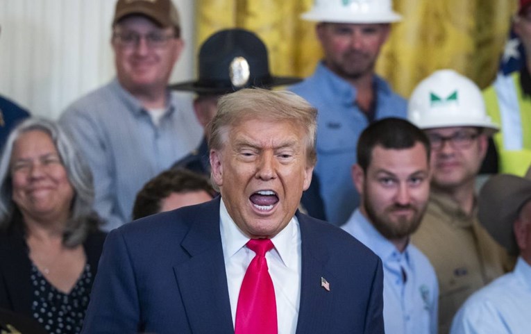 Trumpov "velik, prekrasni" zakon podijelio Ameriku. “Odvratna preraspodjela bogatva"