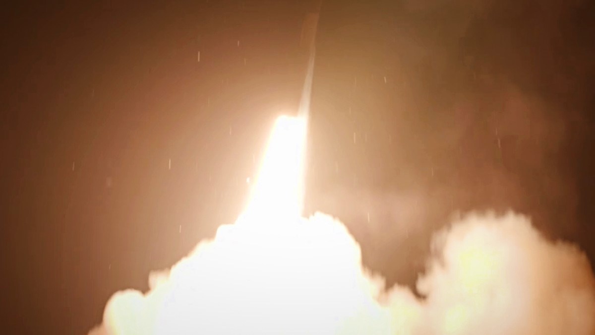 VIDEO Amerika testirala interkontinentalnu balističku raketu