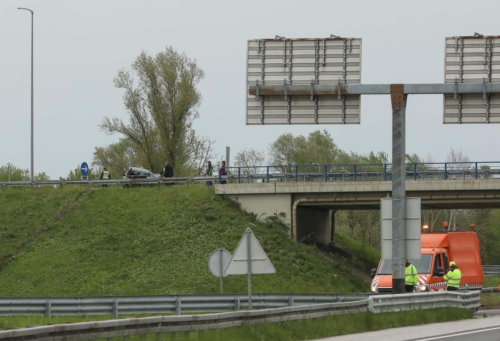 Sudar kamiona i auta na nadvožnjaku kod Zaprešića, jedna osoba poginula
